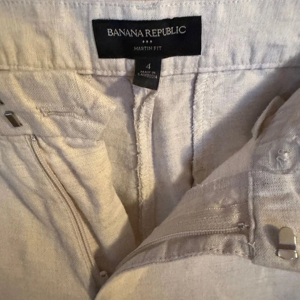 Banana Republic Beige Linen Straight Leg Pants Size 4